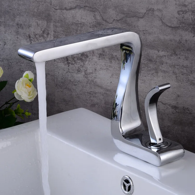 

Seven character art, OEB plating, washbasin, basin and water faucet.