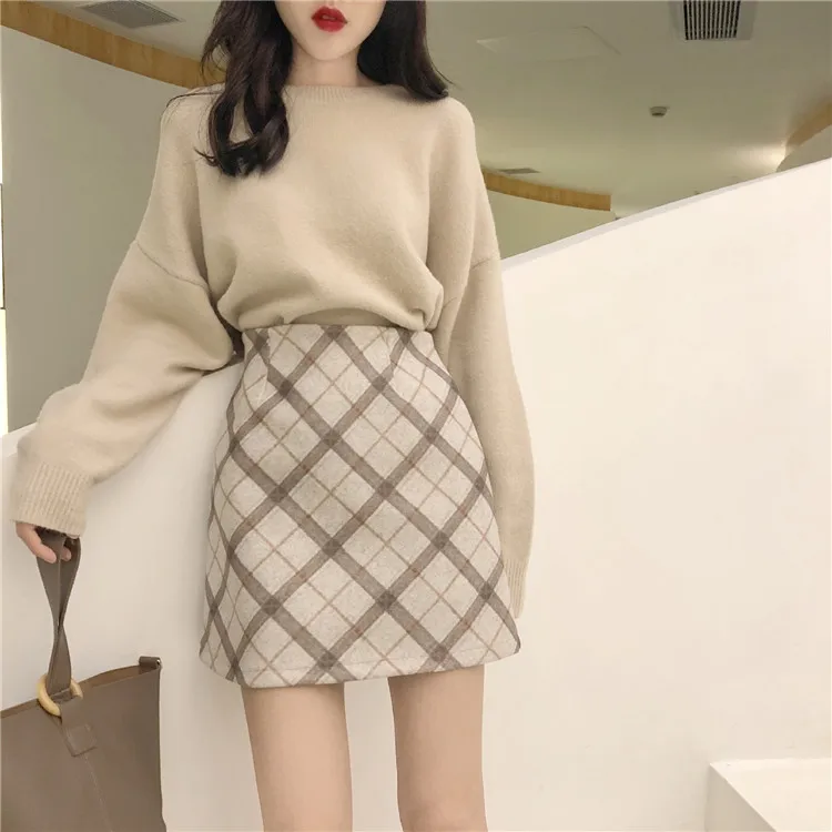 

Hot Selling New Autumn/winter Wool Halter Skirt with Bottom Plaid Skirt Goes with Everything Temperament Women Clothing