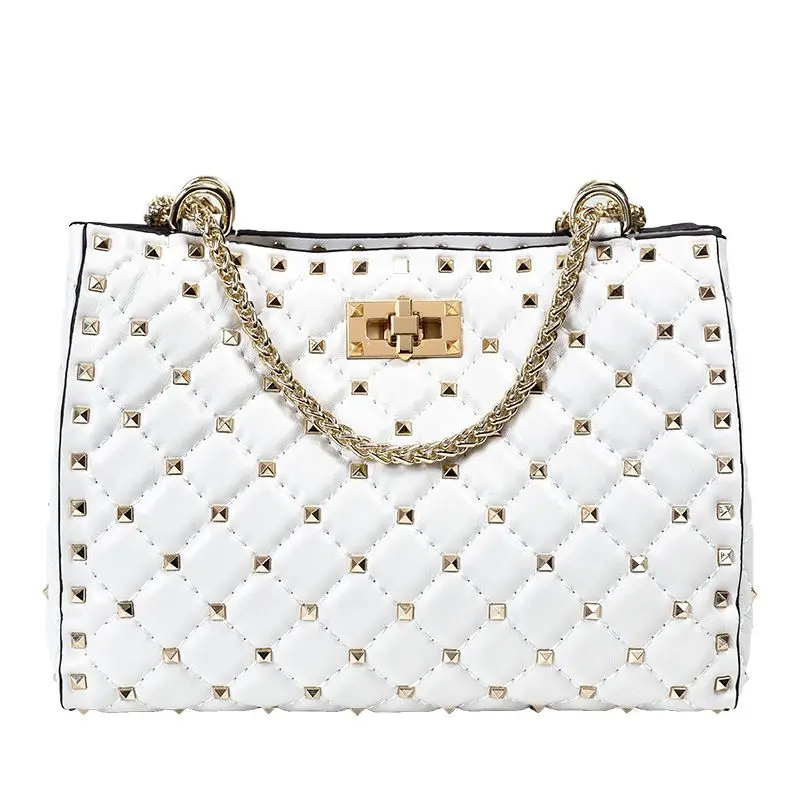 

LOEIL Small fragrance sheepskin rhombic rivet chain bag small square bag female leather shoulder Messenger bag