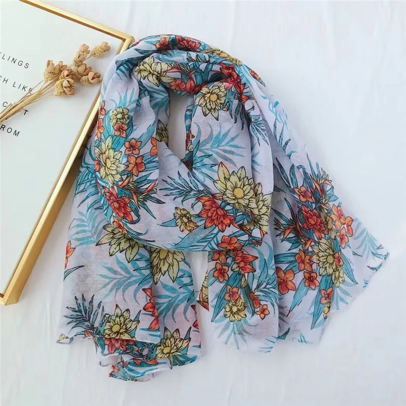 NEW Spring flower pattern hijab scarf bohemian style brand design women scarves and shawls soft Muslim hijabs |