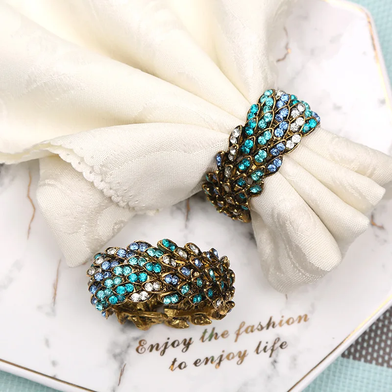 

10pcs Creative new bee flower napkin buckle Western zinc alloy napkin ring hotel sample napkin ring napkin rings