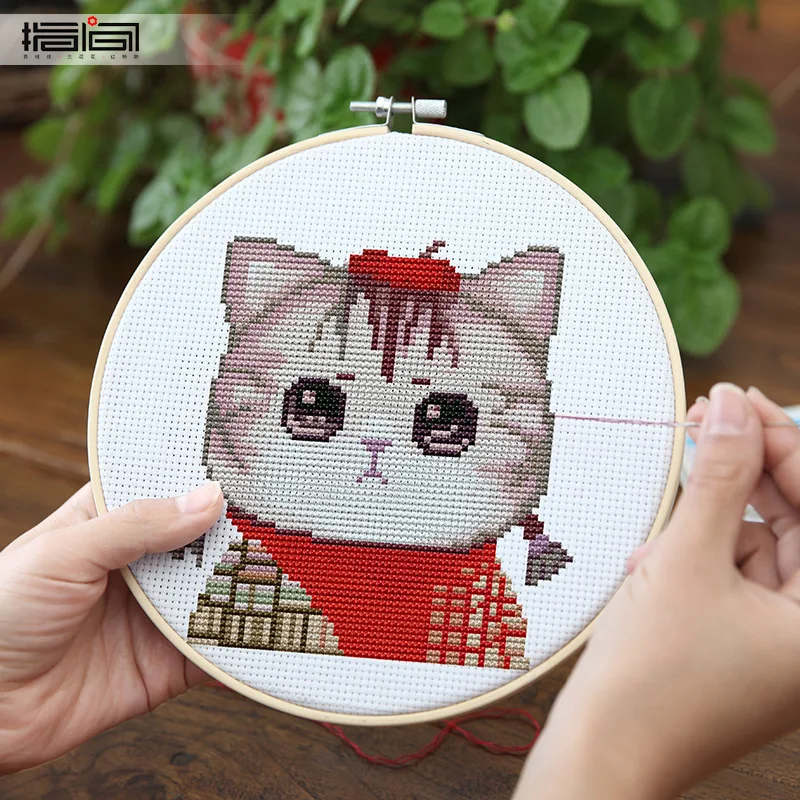 

DIY Cross Stitch Embroidery Kits for Beginner Needlework Practice Cartoon Cat Cotton Thread Painting New Year Home Decor