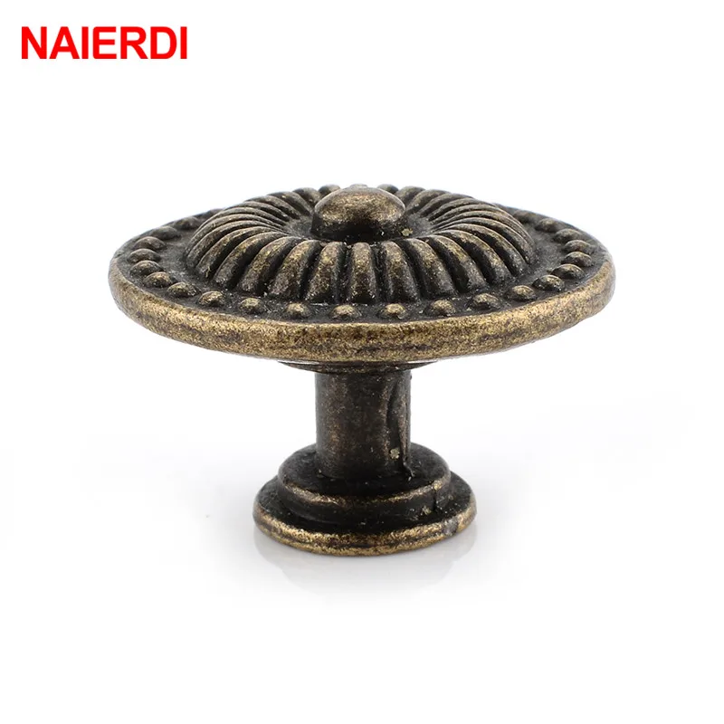 NAIERDI 5 قطع الرجعية البرونزية مطبخ مجلس الوزراء المقابض دولاب الباب سبائك الزنك مقابض خمر خزانة أثاث مقبض درج التأثيرات NAIERDI 5 قطع الرجعية البرونزية مطبخ مجلس الوزراء المقابض دولاب الباب سبائك الزنك مقابض خمر خزانة أثاث مقبض درج التأثيرات
