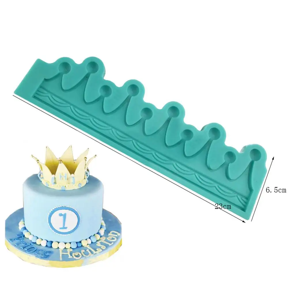 

DSstyles Small Size Crown Shape Embossing Silicone Mold for DIY Baking Fondant Decor