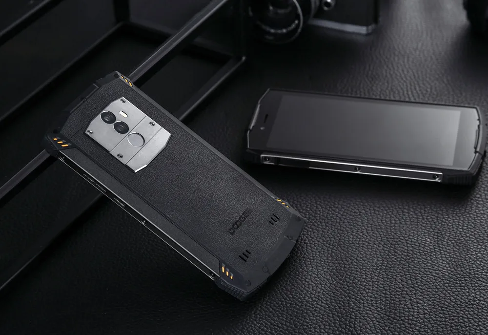 Новый DOOGEE S55 ОЗУ 4 Гб ПЗУ 64 Гб 5,5 "IP68 водонепроницаемый мобильный телефон MTK6750T Восьмиядерный Android 8,0 13 МП отпечаток пальца 4G смартфон
