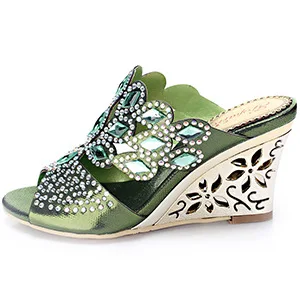 

Sheepskin High-Heeled Shoes Summer Diamond Leather Sandals Women Pumps Rhinestone Designer Plus Size 44 Peacock Color wedges