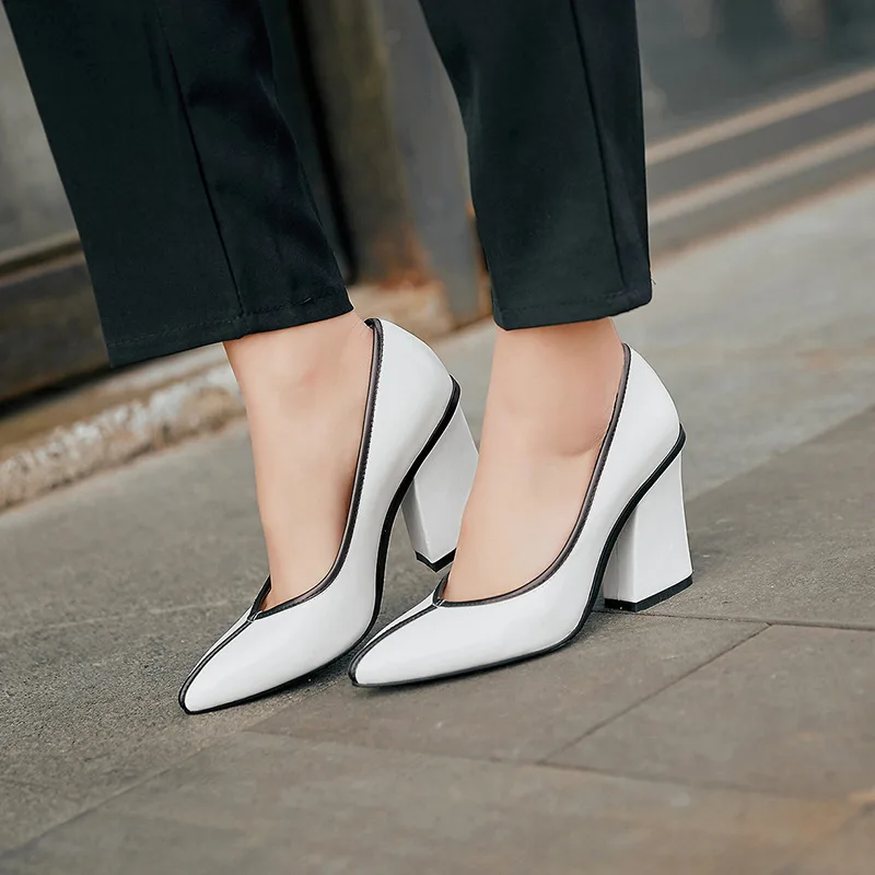 

2019 spring new fashion simple color matching high heels leather comfortable wild point retro style women's shoes.