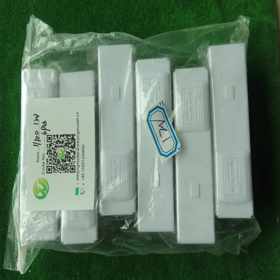 

6pcs/lot 1/100 scale model bus Toy plastic bus Model Miniature Scale model for train layout scenery