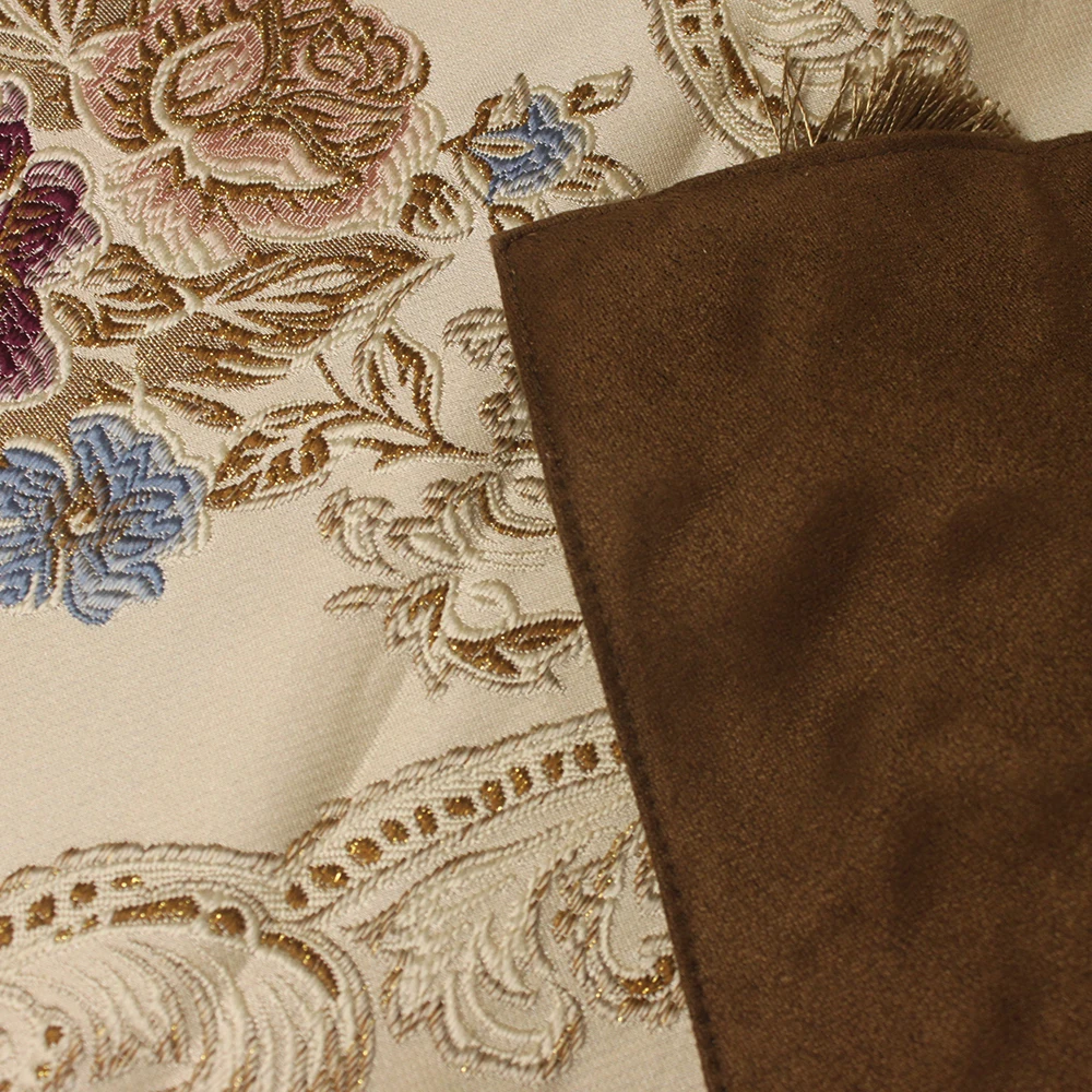 TC193_table_runner_13