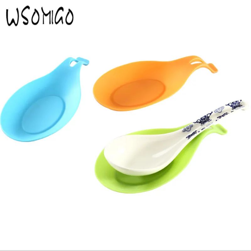 

WSOMIGO 1pcs Kitchen Gadgets Mini Silicone Scoop Pad Kitchen Tools Stainless Steel Practicality Kitchen Accessories for Home-S