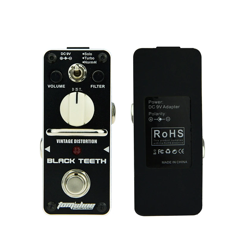 distortion black teeth face buttom