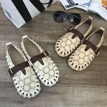 Женская обувь на плоской подошве; женская кожаная обувь с вырезами и цветами; винтажная женская обувь на плоской подошве с круглым носком, на застежке-липучке; Размеры 35-40