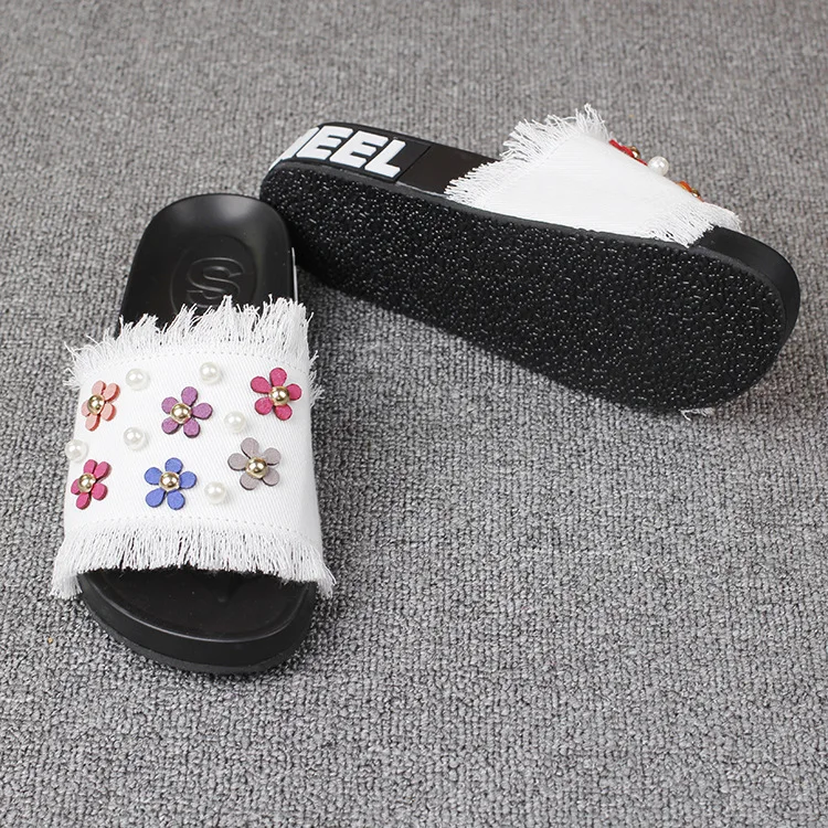 2016 New Korean Female Summer Sandals Casual Slippers Online Denim Daisy Pearl Ladies Comfort Footwear Cheap54