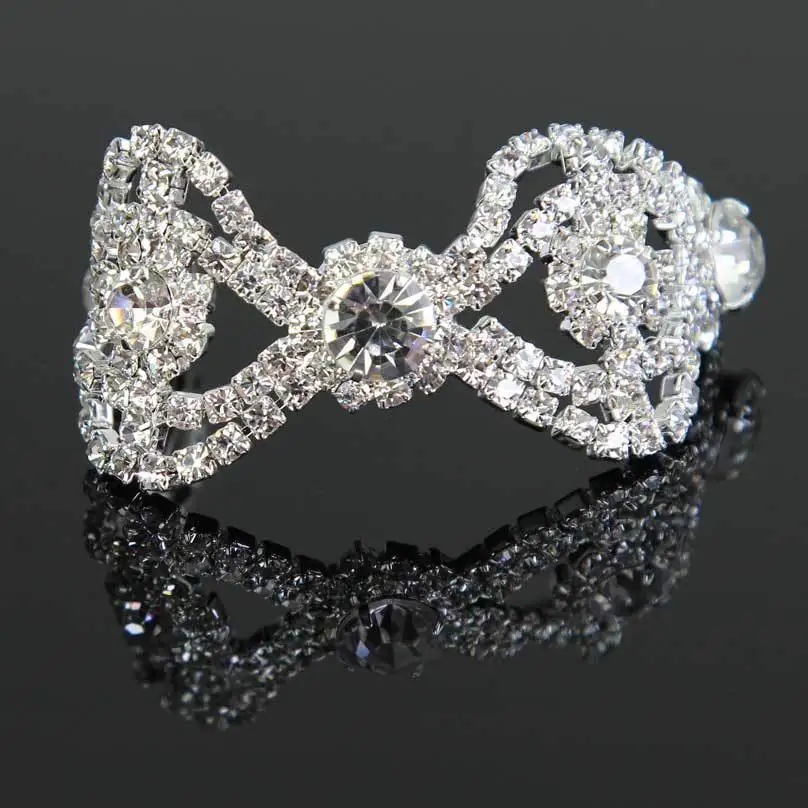 

1 Pc Sparkling Beautiful Rhinestone Silver Tone Applique Bridal Sewing Craft 6 Colors for Choosing RA259