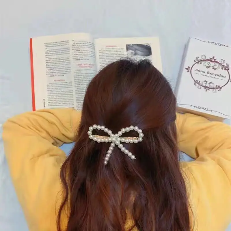 

New Korean Fashion Imitiation Pearl Hair Clips for Women Girls Hollow Bowknot Shape Headwear Barrette Hairpin Hair Accessories