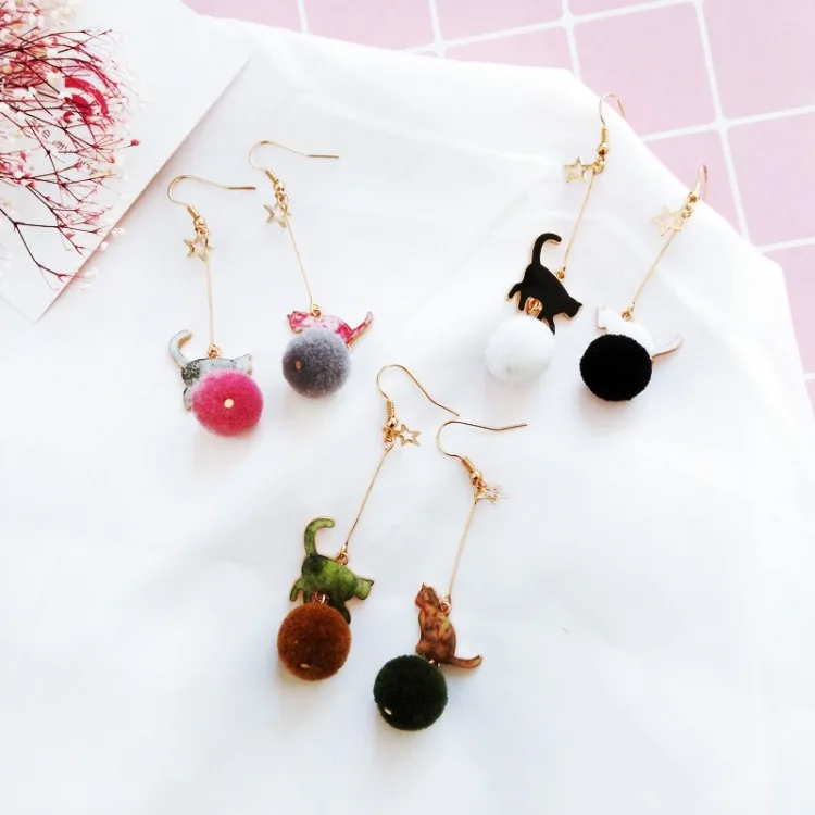 New Design Asymmetry Enamel Lovely Cat Hair Ball Drop Earrings Winter Long Tassel Dangle Earring Woman Elegant Delicate Jewelry