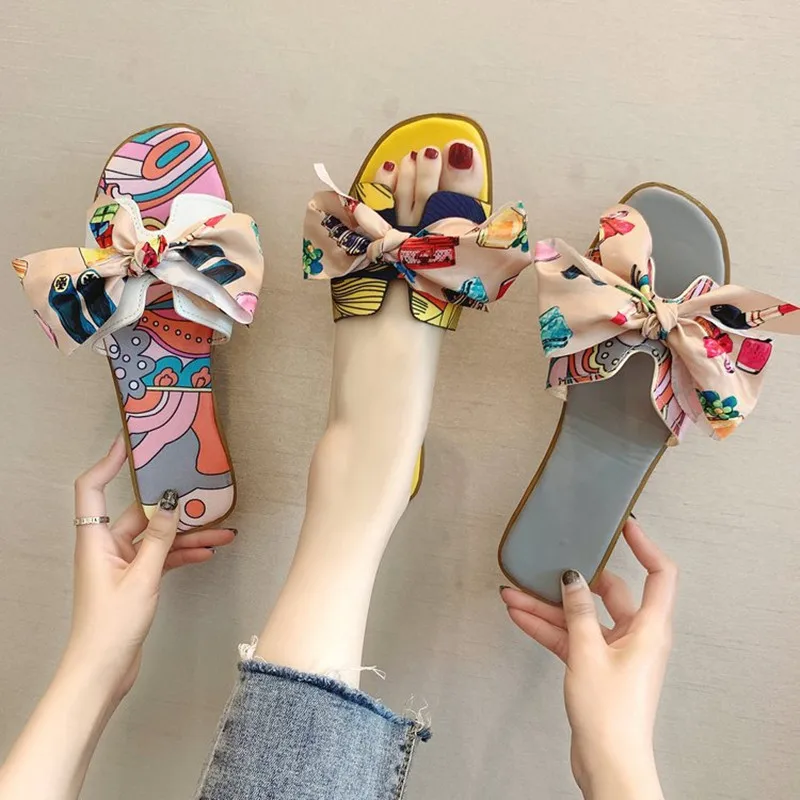 

Suihyung Summer Casual Slides Women Wedges Slippers Low Heels Sandals Fashion Colored Silk Bow Ladies Flip Flops Beach Shoes
