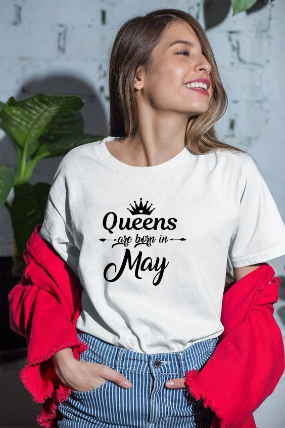 Забавная повседневная женская футболка с надписью Queen born в мае лета этом плате