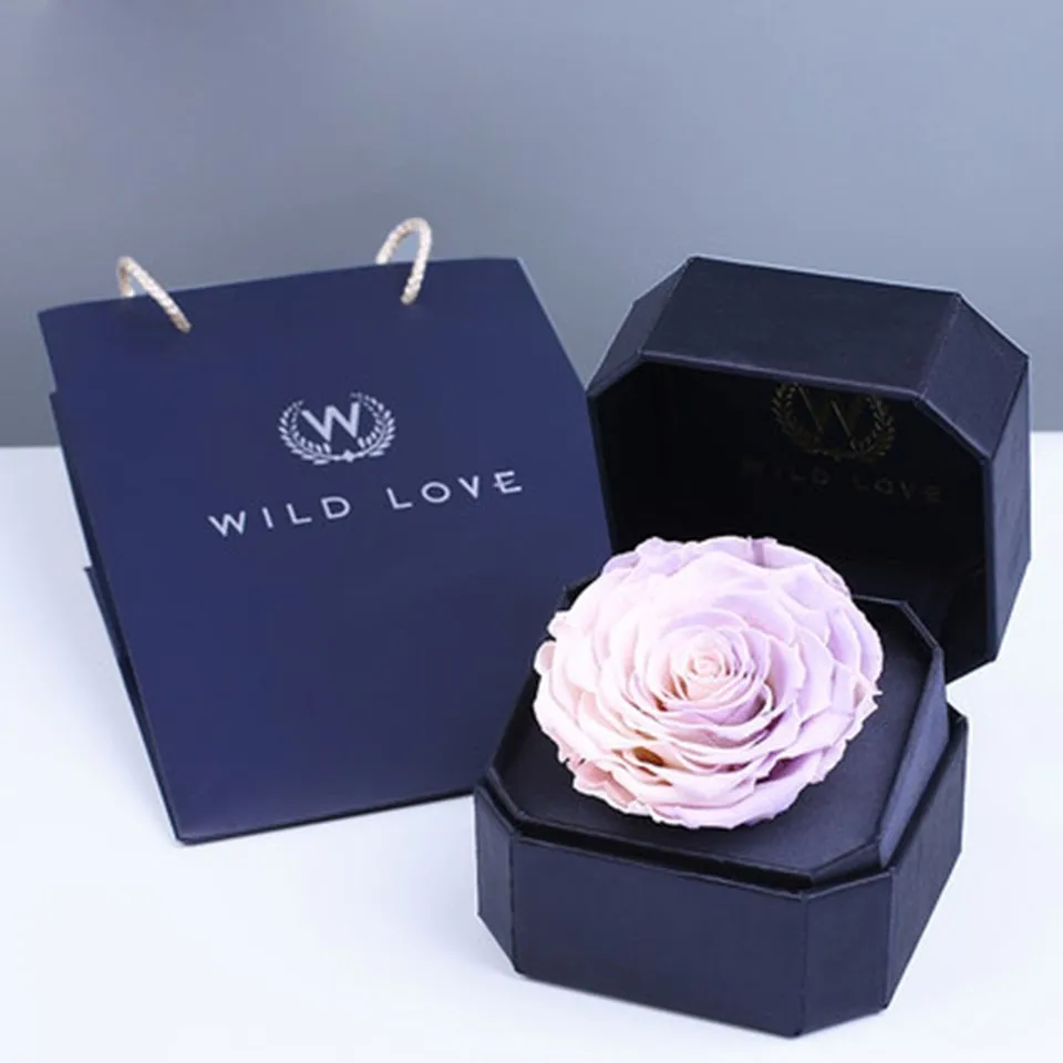

Giant Eternal Artificial Fake Flower Gift Box Live Dried Rose Valentine's Day Girlfriend Birthday