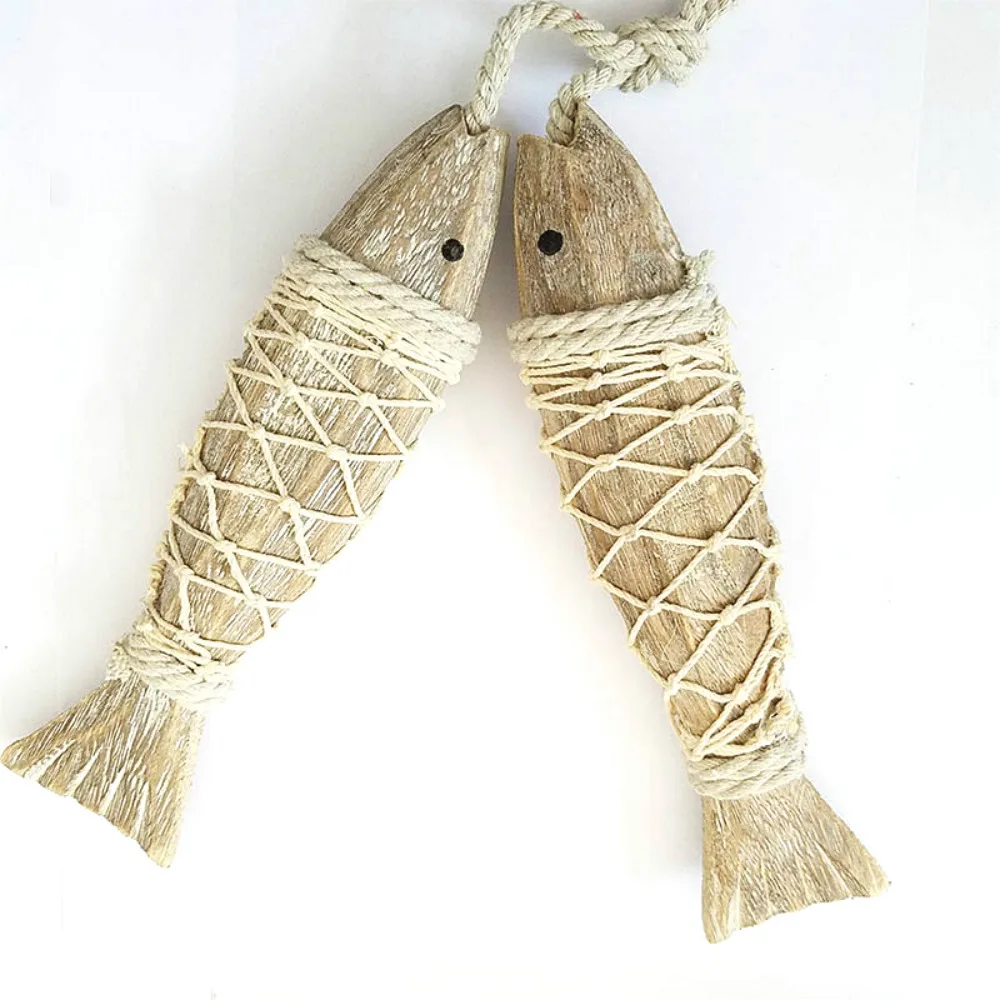 2Pcs Wooden Hanging Fish Mediterranean Style Rustic Coastal Hand Carved Ornaments Wall Sculptures For Home Shop Decor Handicraft