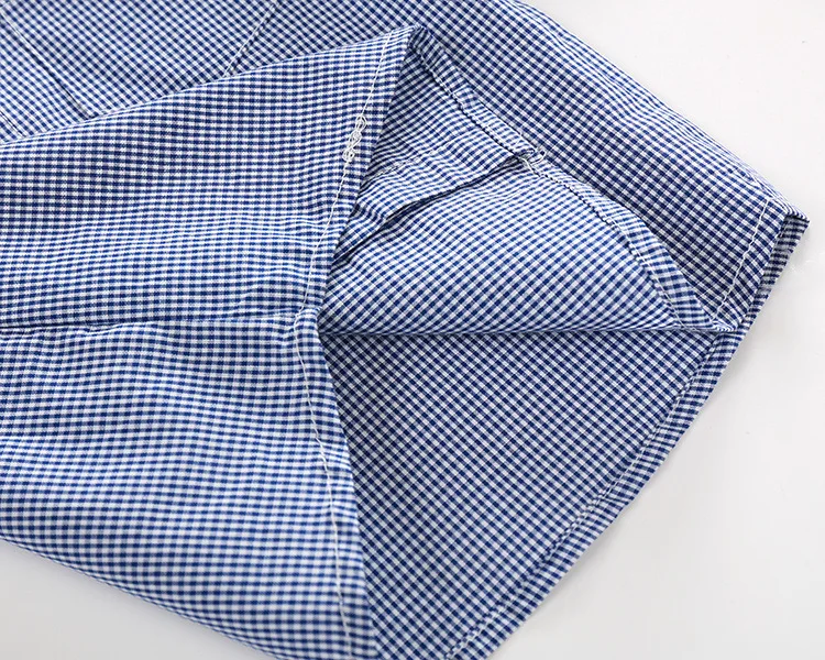 2932335002_2068599042