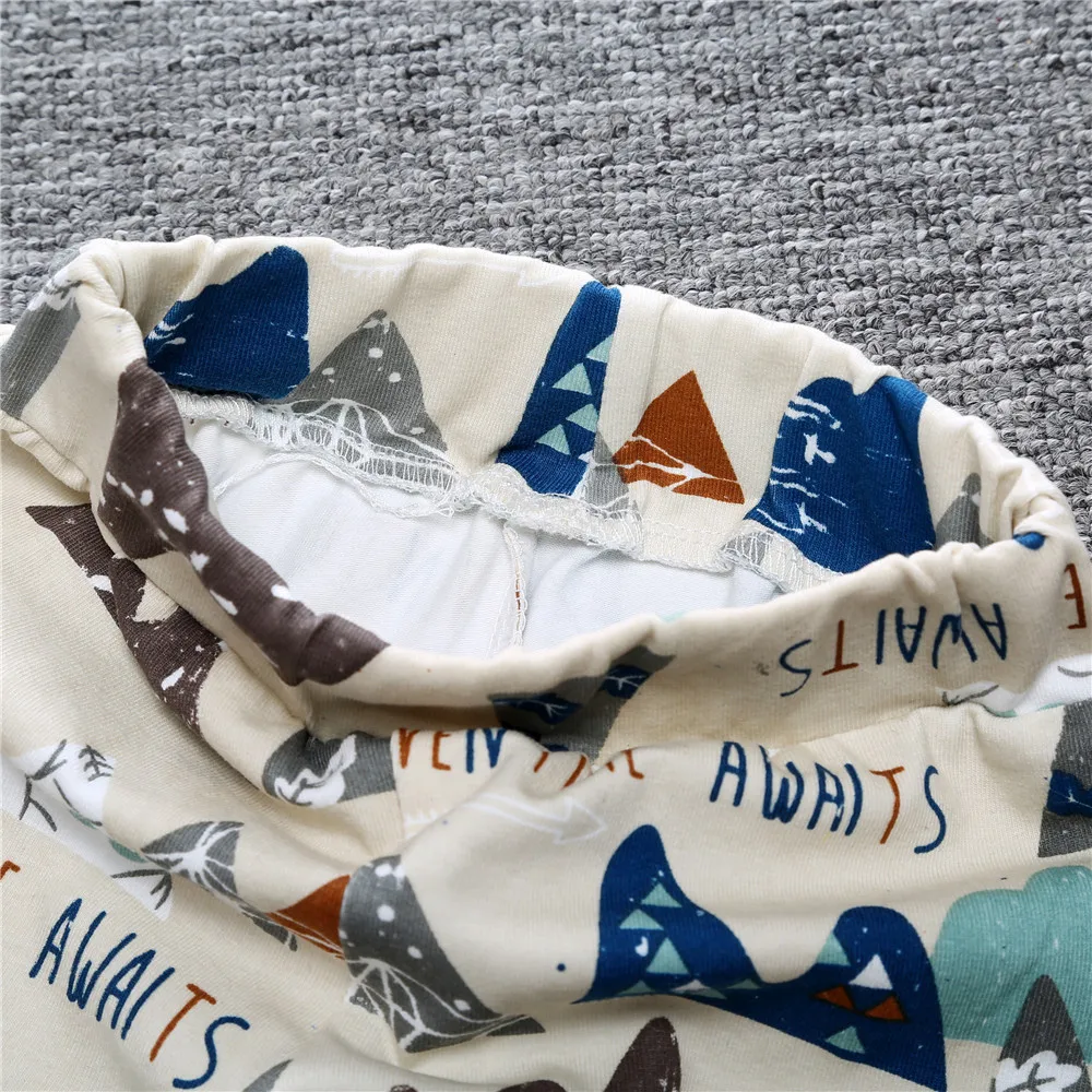 3742707637_1237798930