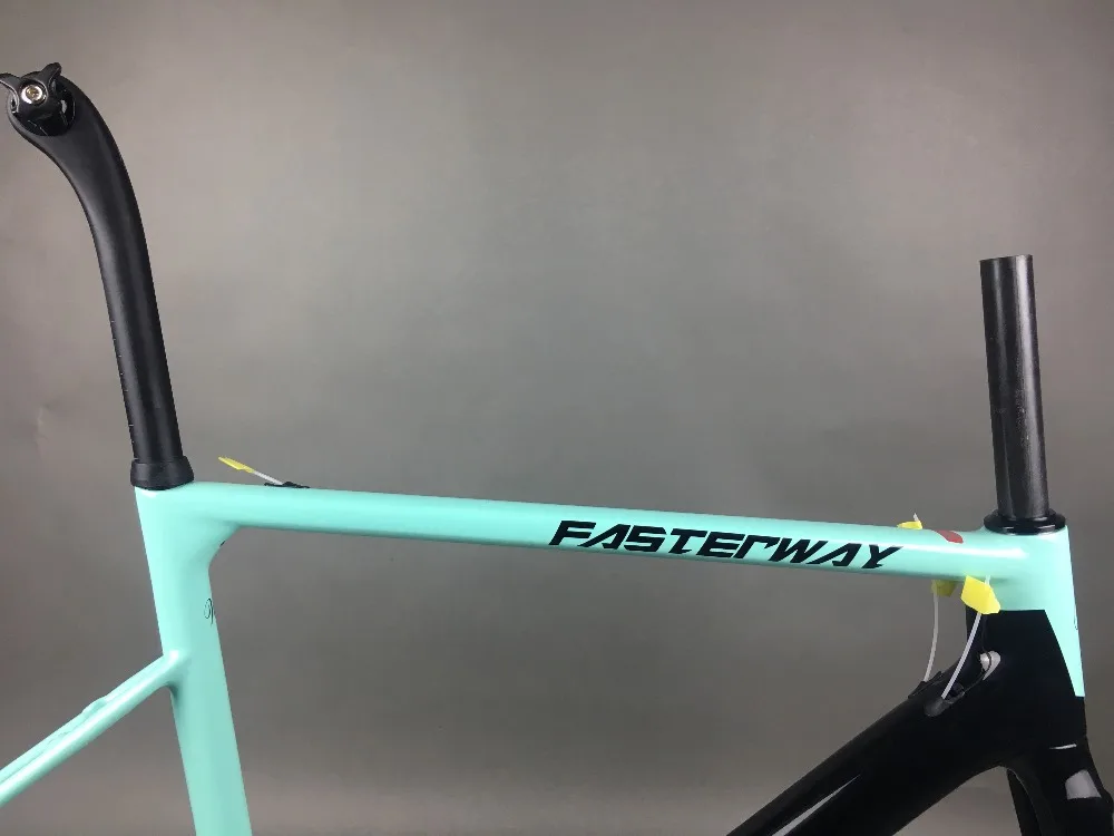 Sale 2019 design super light FASTERWAY classic carbon road frameset D Brake carbon bike frame:Frameset+Seatpost+Fork+Clamp+Headset 136