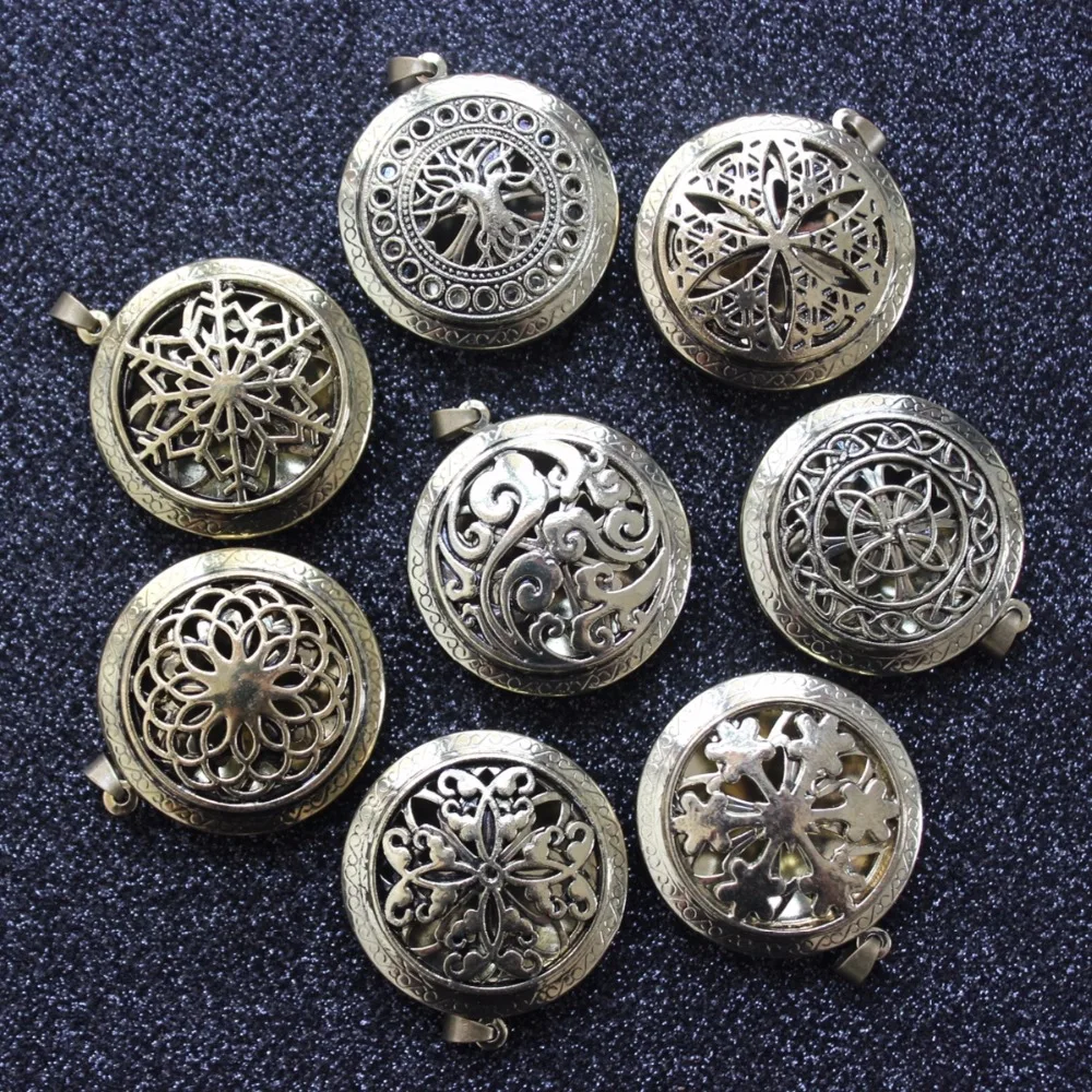 

Vintage Bronze Open Locket Pendant Essential Oil Diffuser Necklace Aroma Diffuser Necklace with 70cm Chain & 5pcs Felt Pad