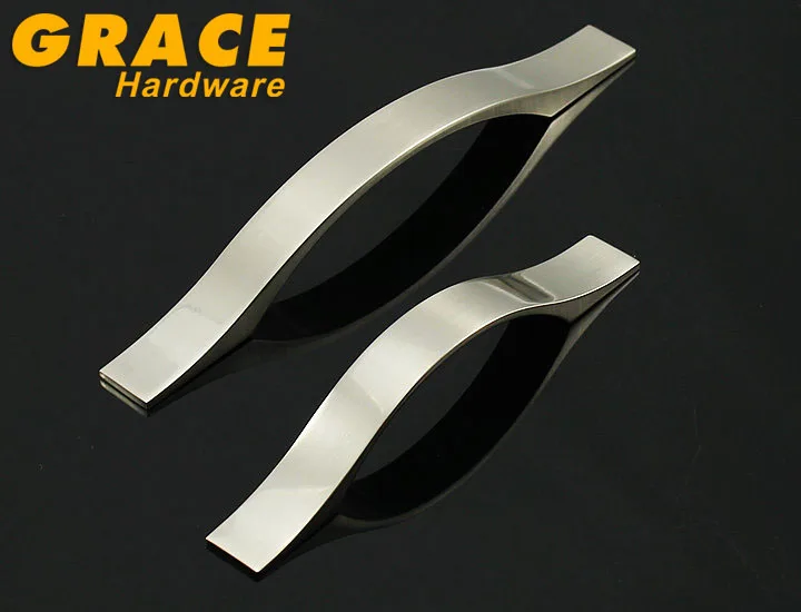 

Drawing Kitchen Cabinet Wardrobe Door Knob Drawer Shoe Condole Ark Hardware Shake handle(C.C.:128mm L:193mm)
