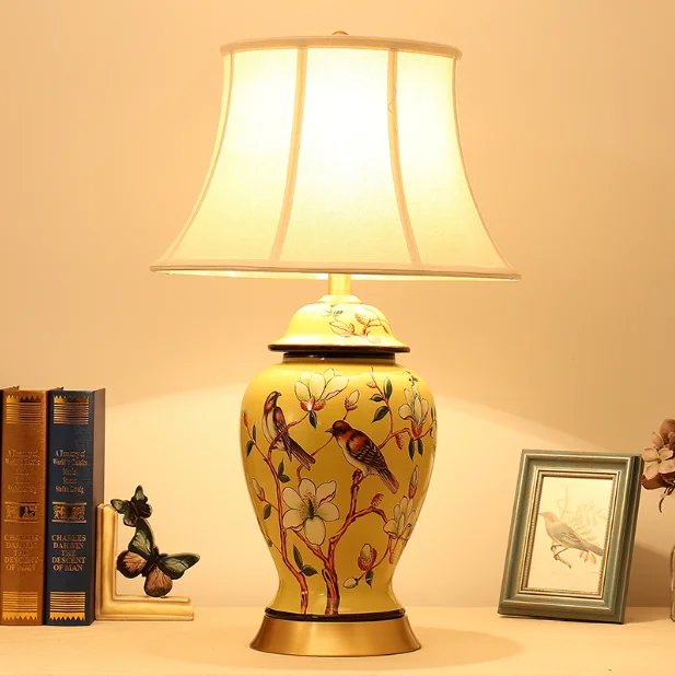 Chinese style elegant yellow ceramic Table Lamps Fashion fabric