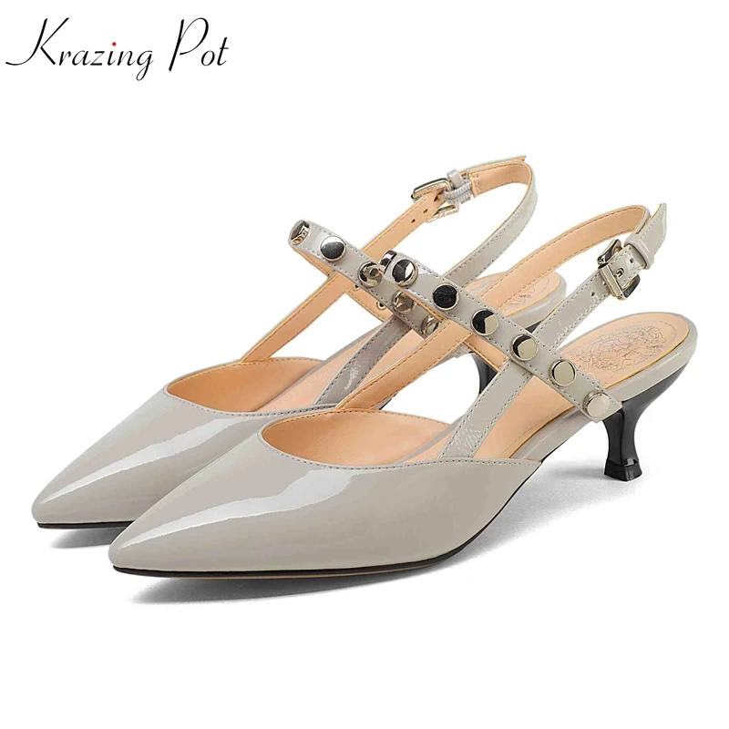 

krazing Pot elegant women 2018 genuine leather slingback rivets decoration stiletto strange med heel pointed toe women pumps L67