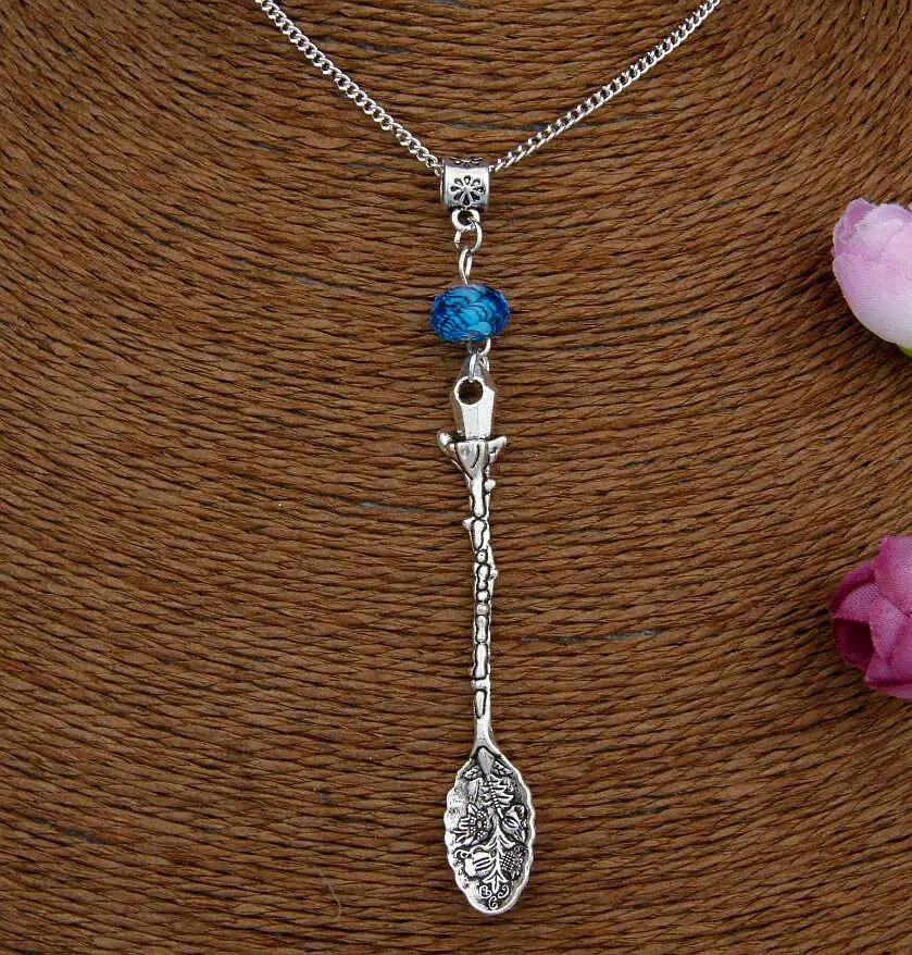 

10PCS Zinc Alloy Plating Silver Big Spoon&Glass Flower Bead Charm Pendant Short Clavicle Necklace Gift DIY For Women&Men J236