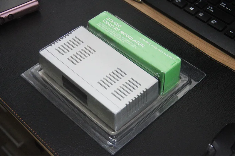 2017 New High Quality TV System AV-RF Audio Video Converter AV To RF Modulator for Russian Market Factory Price RF207 (9)