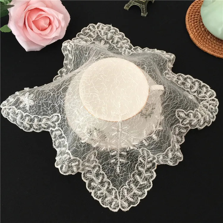 

Luxury White Yarn Lace Pearls Beaded Placemat Wedding Table Place Mat For Kitchen Tea Cup Lace Doily Coffee Coaster Christmas