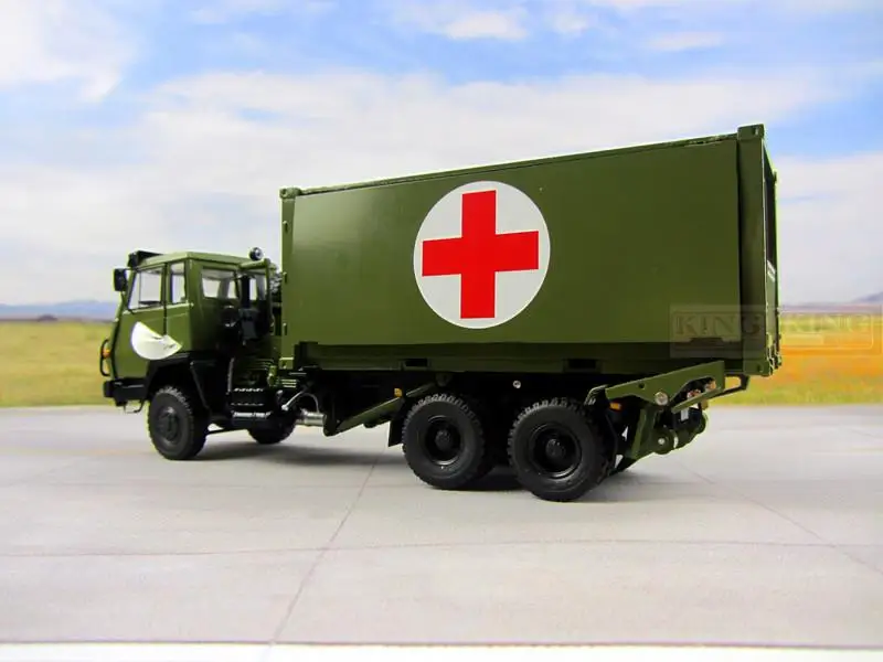 1:43 scale Steyr Truck Medical Truck for Chinese army Military Shan Xi Automobile red cross truck PLA heavy Container truck