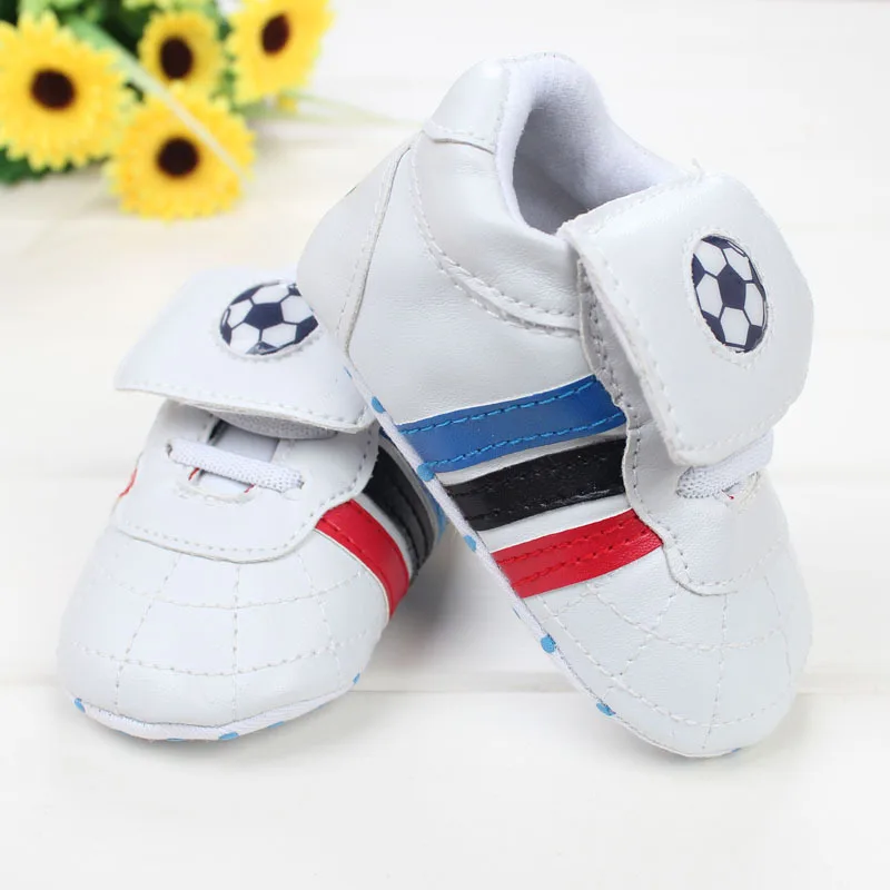 scarpe calcio neonato