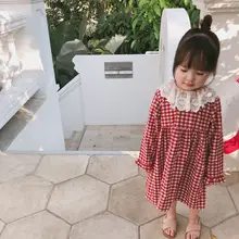 Милые весенние платья принцессы в клетку с длинными рукавами и кружевным воротником для девочек повседневное Хлопковое платье для маленьких девочек От 1 до 5 лет