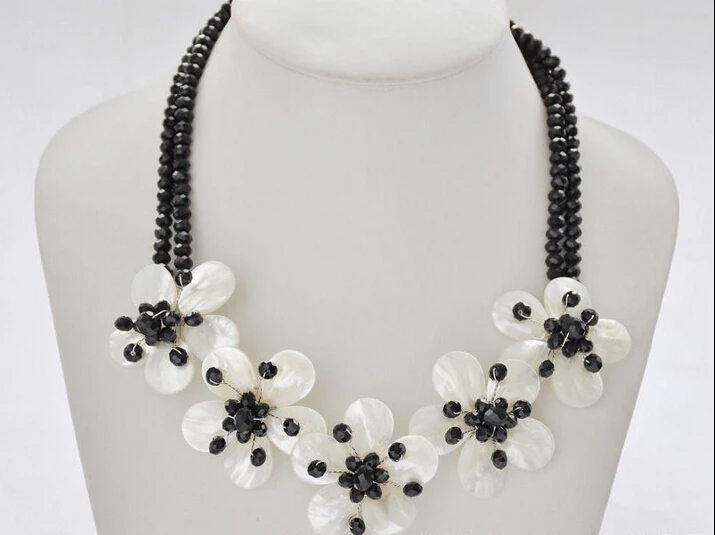 

Prett Lovely Women's Wedding FREE shipping>>>>z6800 2Strds 50mm black faceted crystal white shell flower necklace 20inch