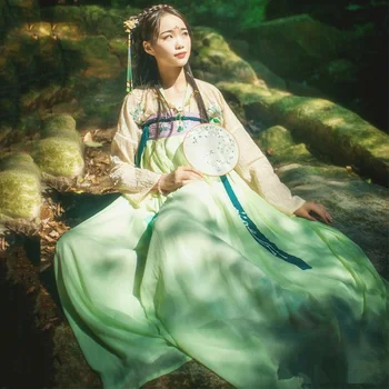 

Chinese Hanfu Traditional Dance Costume For Women Folk Festival Outfit Oriental Performance Clothing Cosplay Stage Wear DC2356