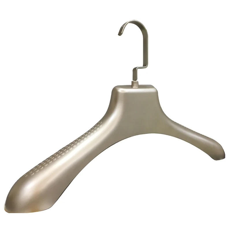 

(5 pieces/lot) Luxury fur coat hangers, Mink coat hangers