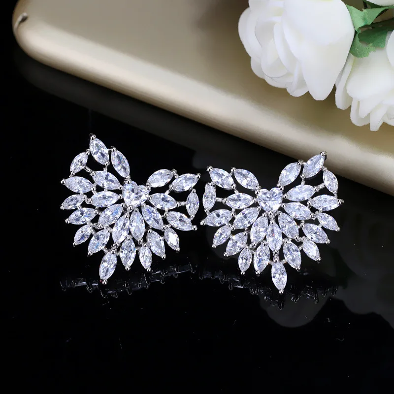 Великолепные серьги-гвоздики в форме большого сердца с кубическим цирконием для женщин, свадебные ювелирные изделия, подарок