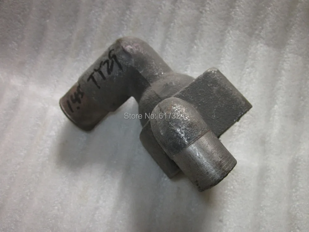 

Jiangdong TY295IT for Chinese brand 25 series tractor, the set of thermostat upper housing and lower seat