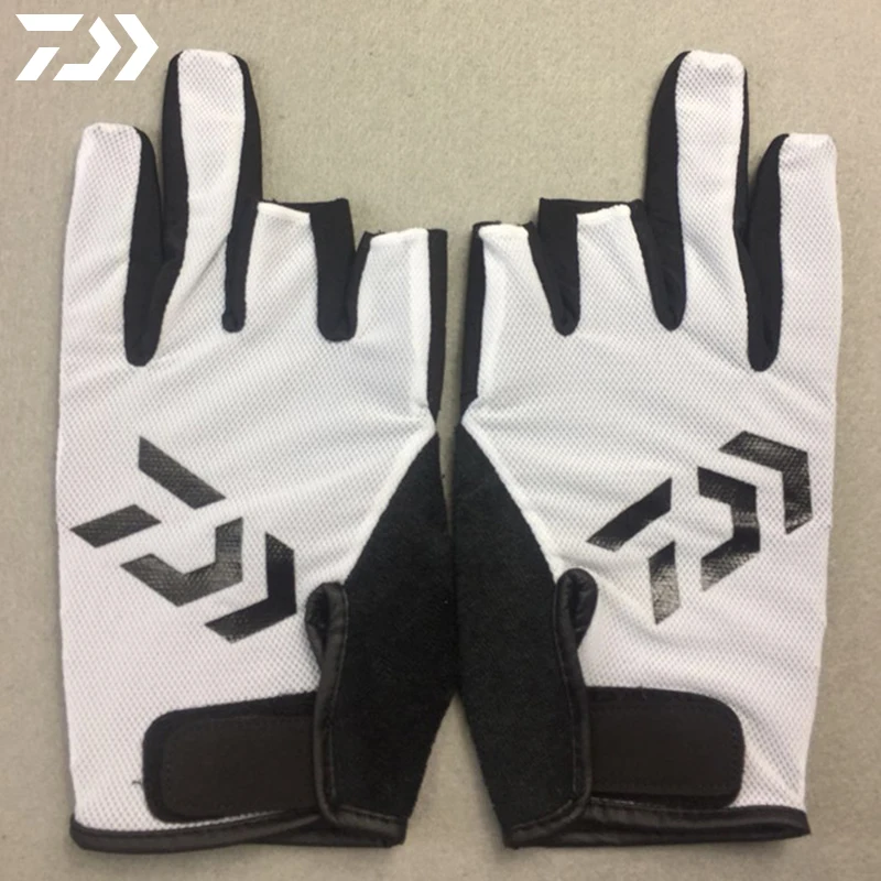 1 Pair DAIWA Anti-Slip 3 Fingers Cut Fishing Gloves Breathable Elasticity 3 Fingerless Hiking Sports Gloves