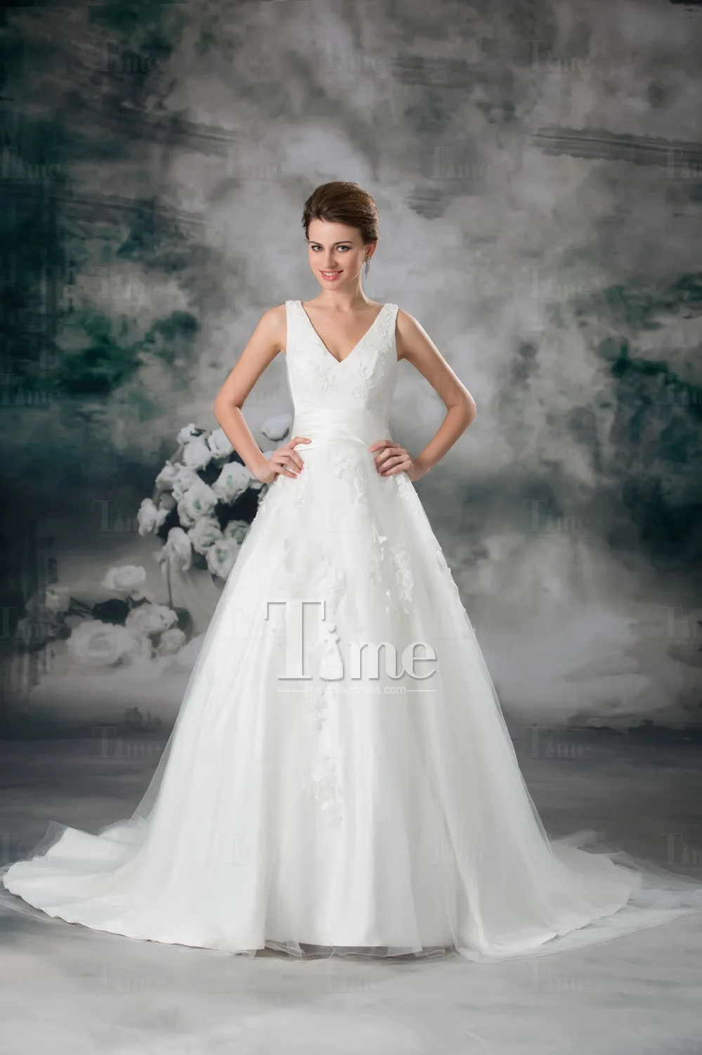 Ball Gown V-neck Court Train Ruched/Draped Net Wedding Dress free shipping 2014 WD901019 | Свадьбы и торжества