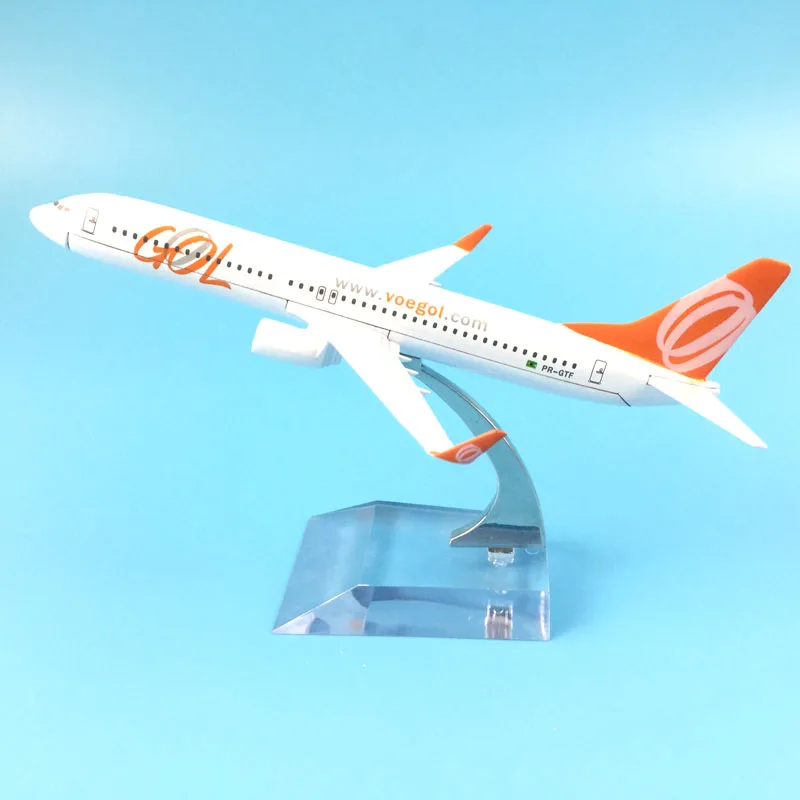 Бесплатная доставка 16 см сплав металла модель самолета Бразилия Air GOL Airlines B737 800