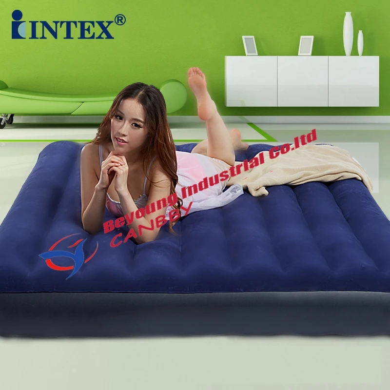 Intex 68765 надувной матрас, надувная кровать с ручным насосом и 2 надувные подушки