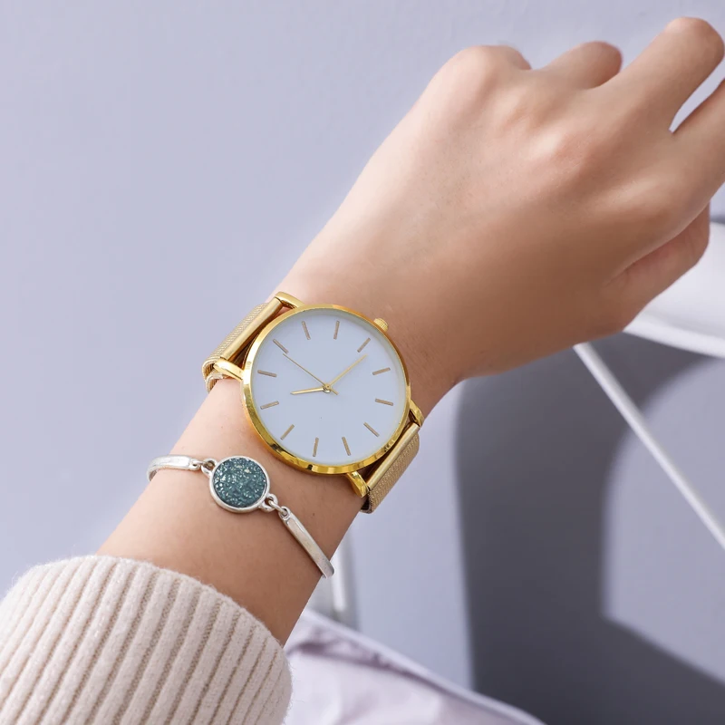 Casual Brand Waterproof Black White Couple Watches Tables Fashion Harajuku Analog Men Women Silicone Watch 2016 Dress Clock
