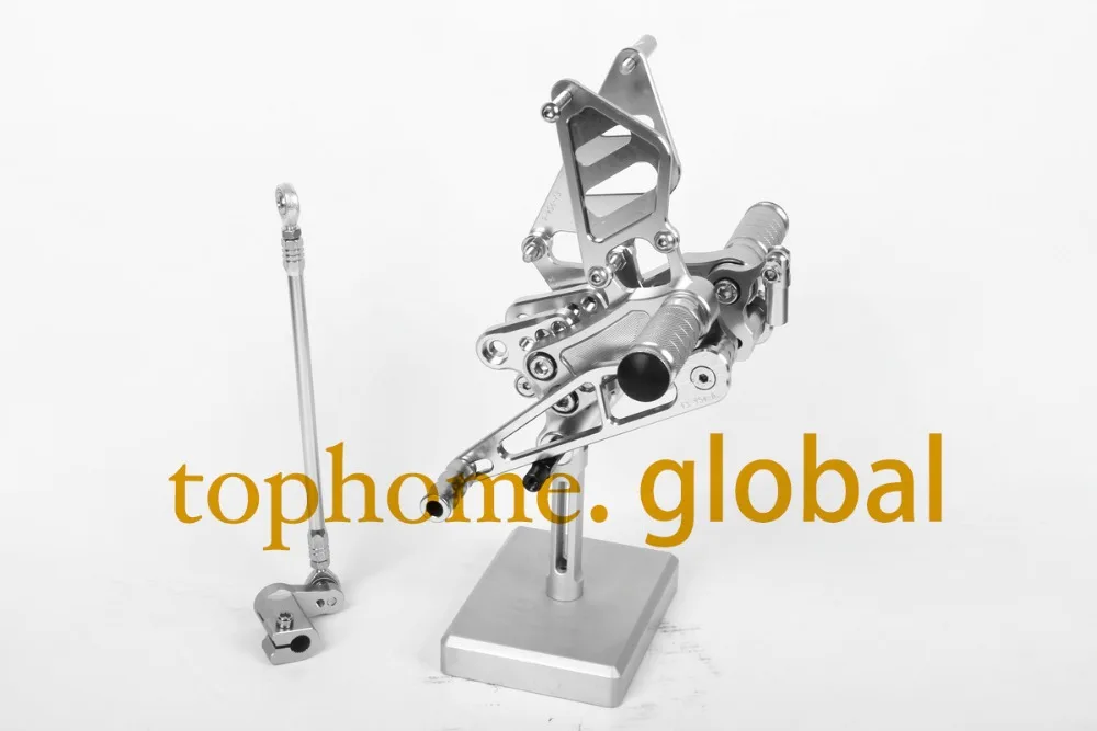 

New CNC Motorcycle Rearsets Foot pegs Rearset Silver Color For Honda CBR929RR 2000-2001