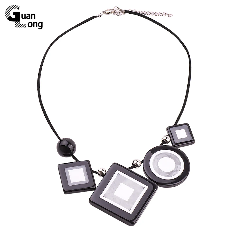 

GuanLong Wholesale Geometric Resin Pendant Statement Necklaces for Women Personalized Party Jewelry