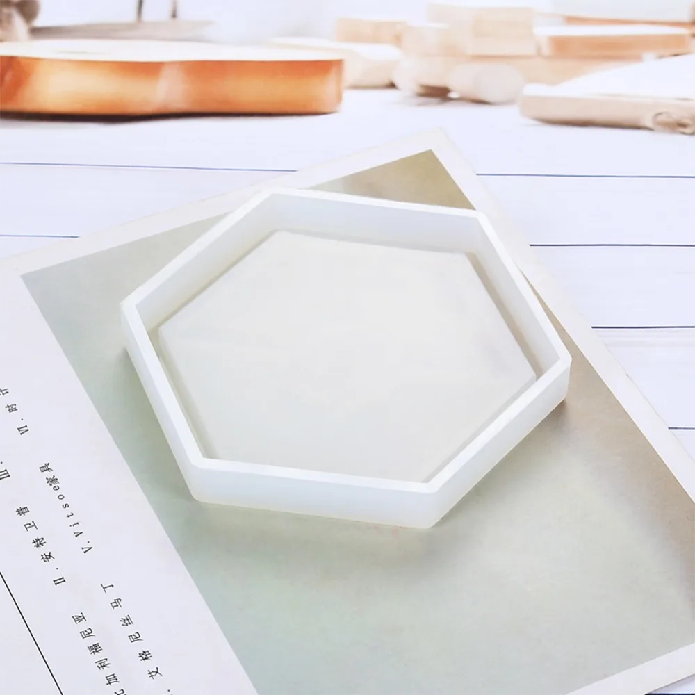 295819_no-logo_295819-1-11